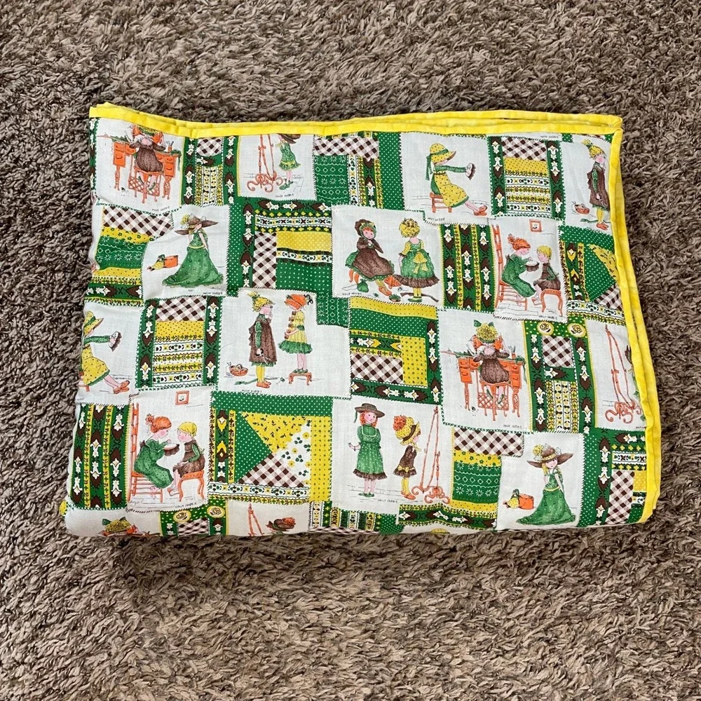 Vintage Holly Hobbie Quilt Blanket Children Kids Play Mat Farmhouse Decor 65x41